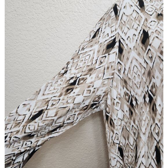 Ruby Rd. Brown Tan Black Geo Print Top XL Lightweight Soft Stretchy Round Neck - Picture 3 of 5